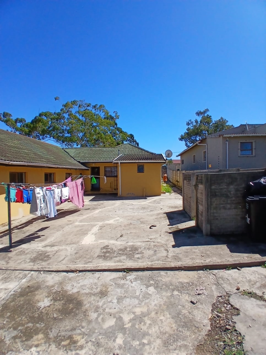 4 Bedroom Property for Sale in Amalinda Eastern Cape